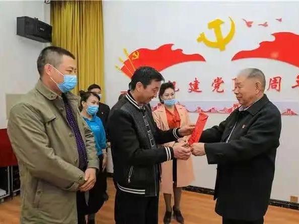 新疆：各地各单位深入推进政法队伍教育整顿